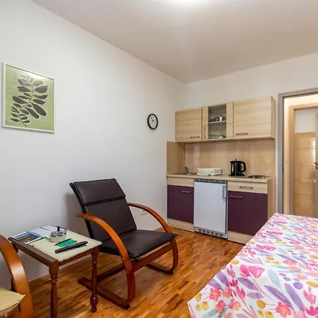 Rovinj City Studios 3* روفينج