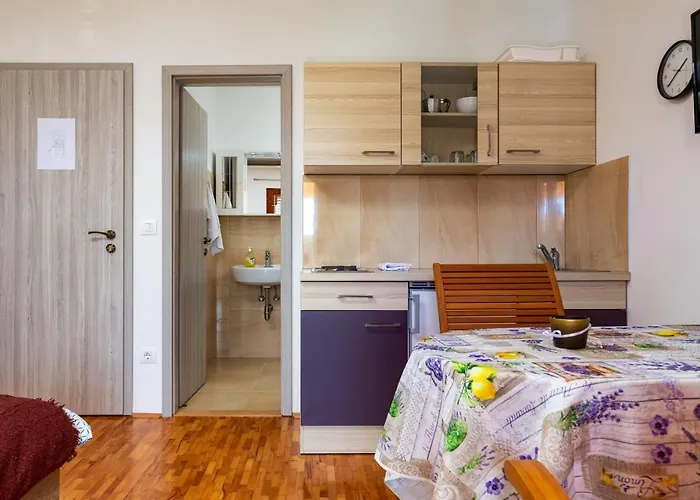 Rovinj City Studios 3*